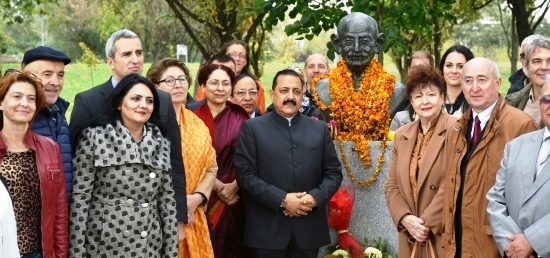 Joint Commemoration of Birth Anniversary of Mahatma Gandhi International Day of Non-Violence (Oct 15, 2016)